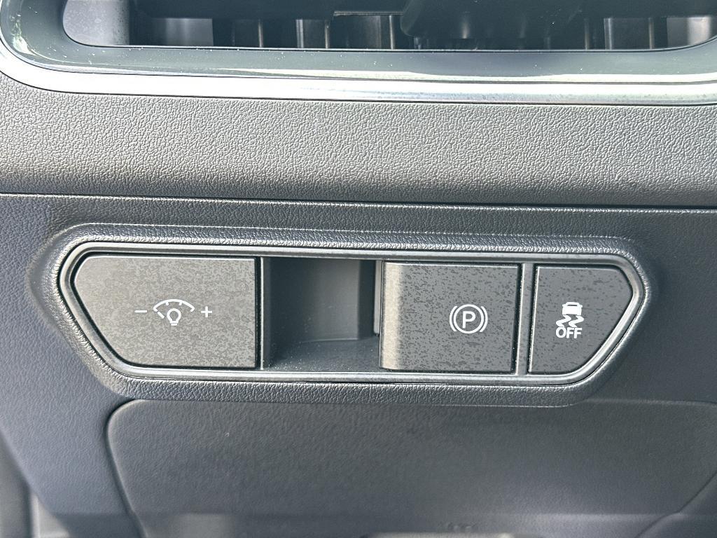 new 2025 Kia K4 car, priced at $26,401