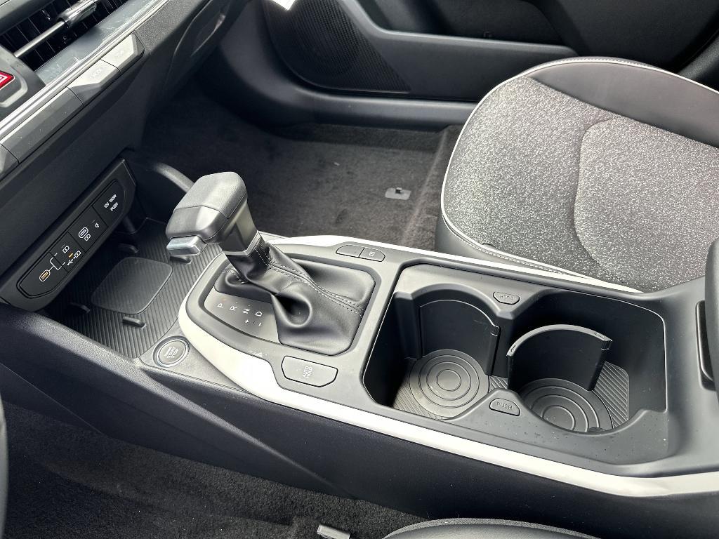 new 2025 Kia K4 car, priced at $26,401