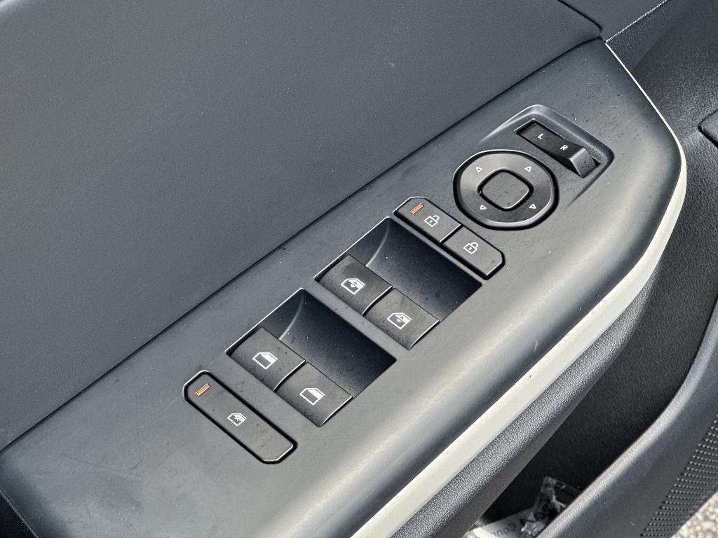 new 2025 Kia K4 car, priced at $26,401