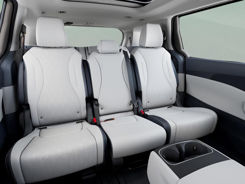 new 2026 Kia Carnival Hybrid car