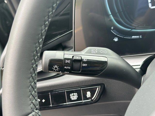 new 2025 Kia Niro car, priced at $32,310