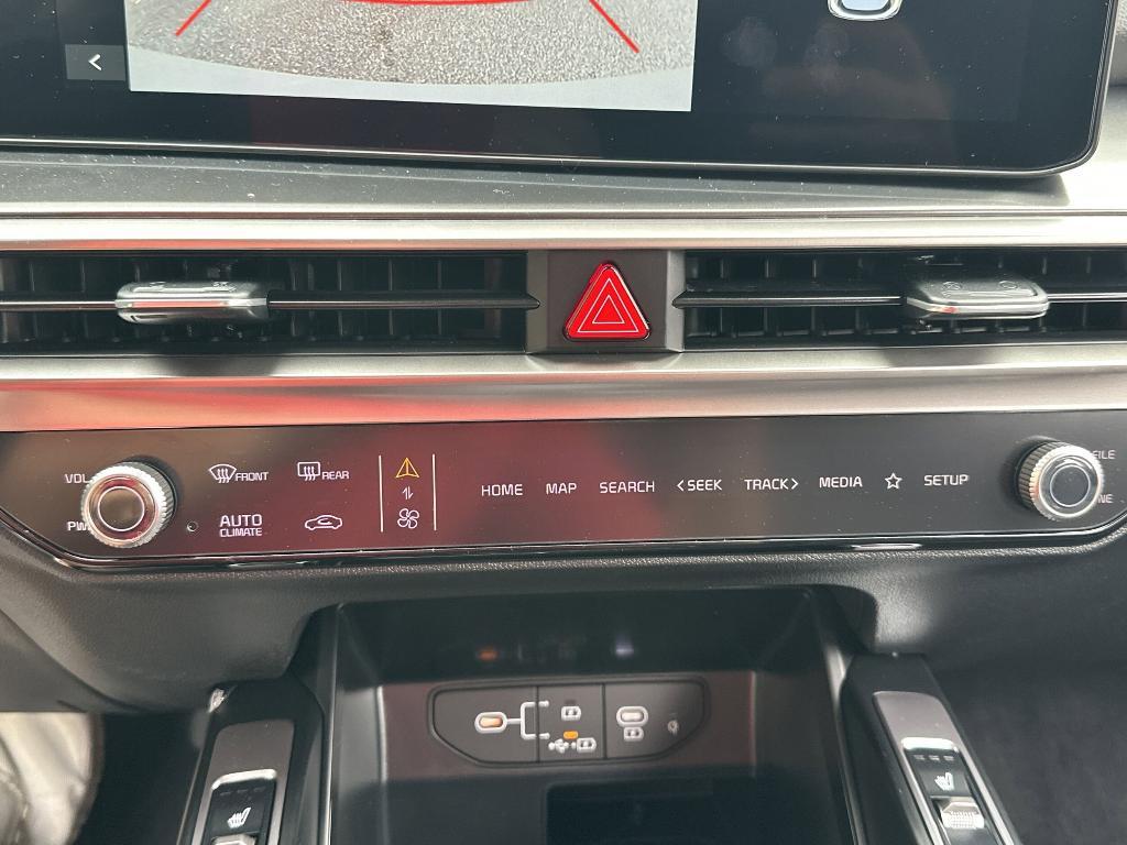 new 2025 Kia Sorento car, priced at $36,703