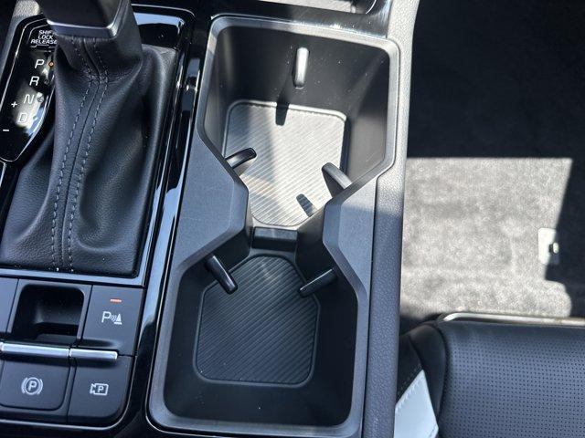 new 2025 Kia K5 car, priced at $30,253