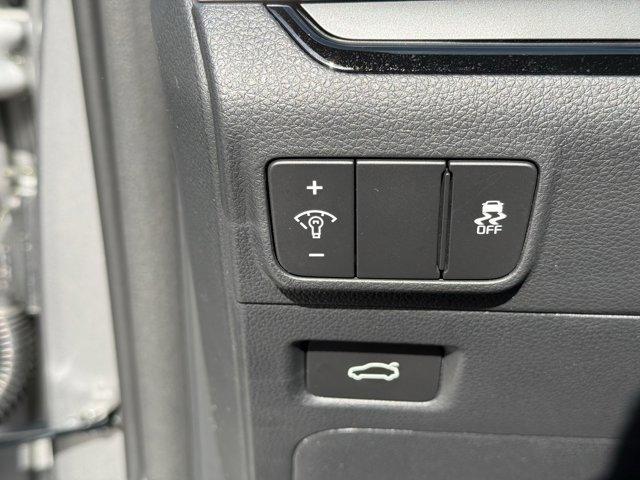 new 2025 Kia K5 car, priced at $30,253