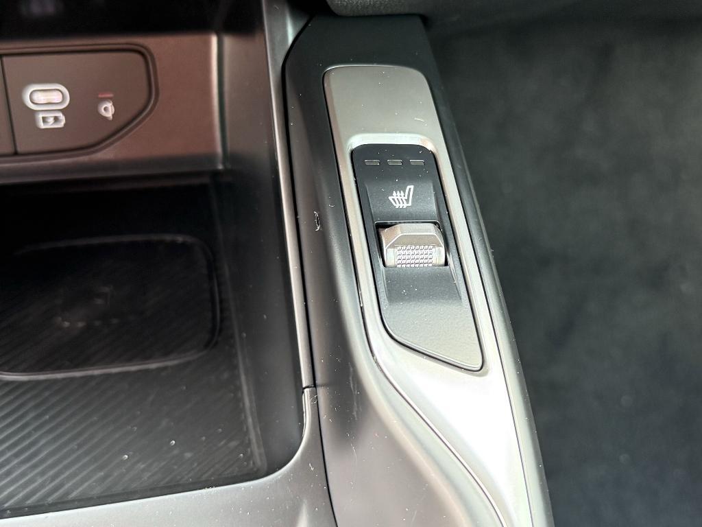 new 2025 Kia Sorento car, priced at $39,743