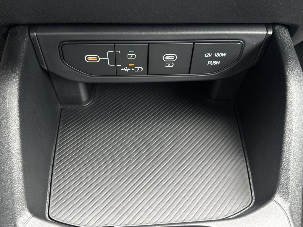 new 2025 Kia K4 car, priced at $22,500