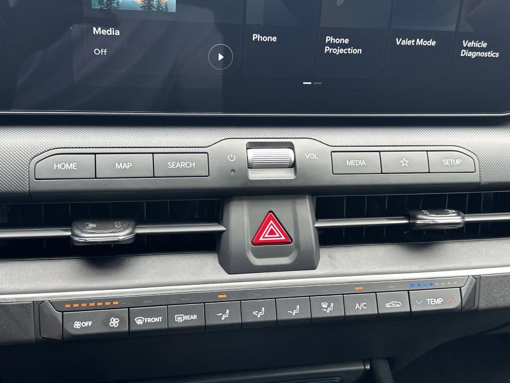 new 2025 Kia K4 car, priced at $22,500