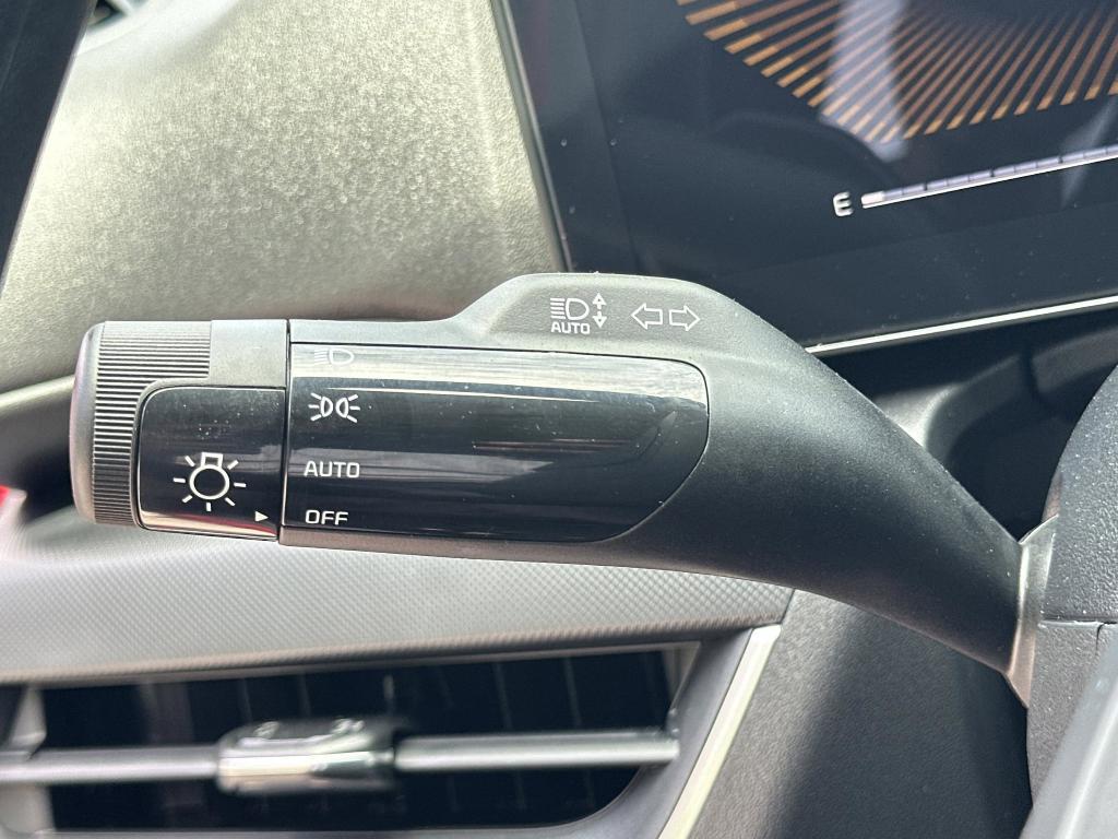 new 2025 Kia K4 car, priced at $22,500