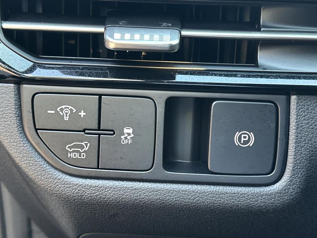 new 2026 Kia Sportage car, priced at $36,960