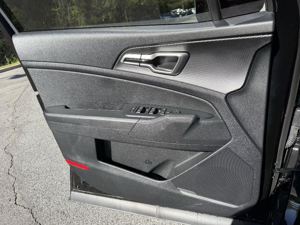 new 2025 Kia Sportage Hybrid car, priced at $28,966