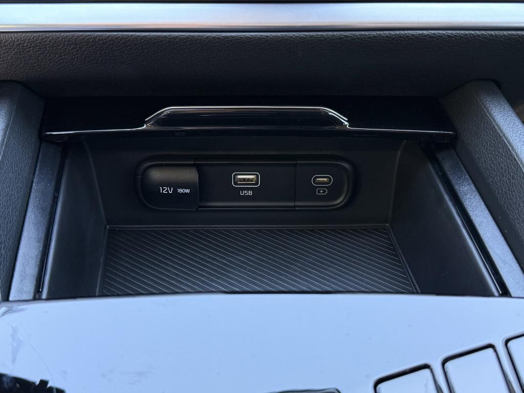 new 2025 Kia Sportage Hybrid car, priced at $28,966