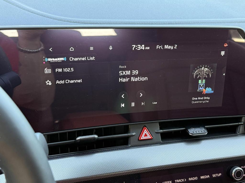 new 2025 Kia Sportage Hybrid car, priced at $37,516