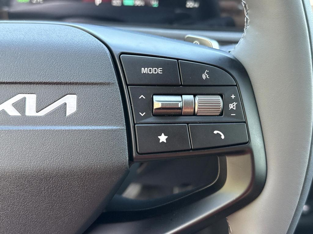 new 2025 Kia EV6 car, priced at $46,000