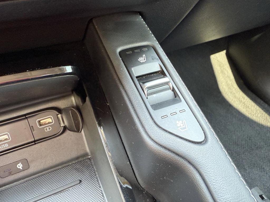 used 2022 Kia Telluride car, priced at $25,899