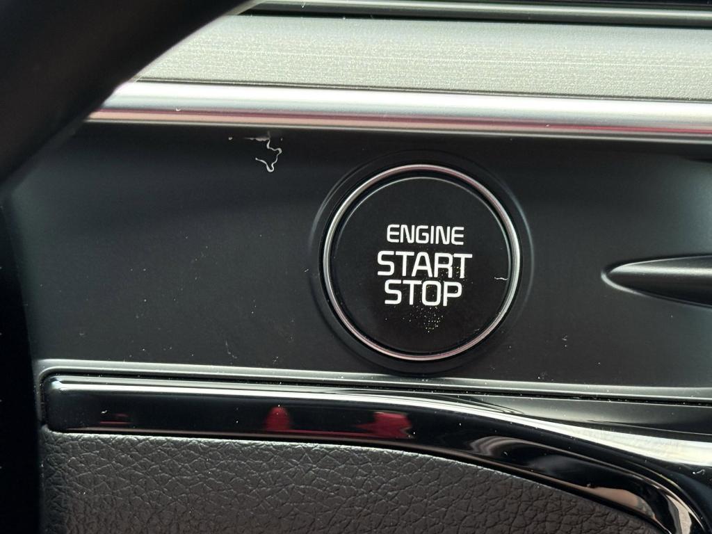 new 2025 Kia K5 car, priced at $30,253