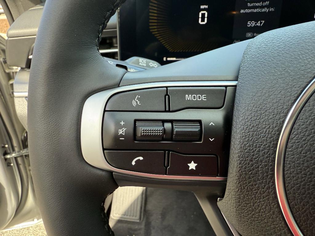 new 2025 Kia K5 car, priced at $30,253