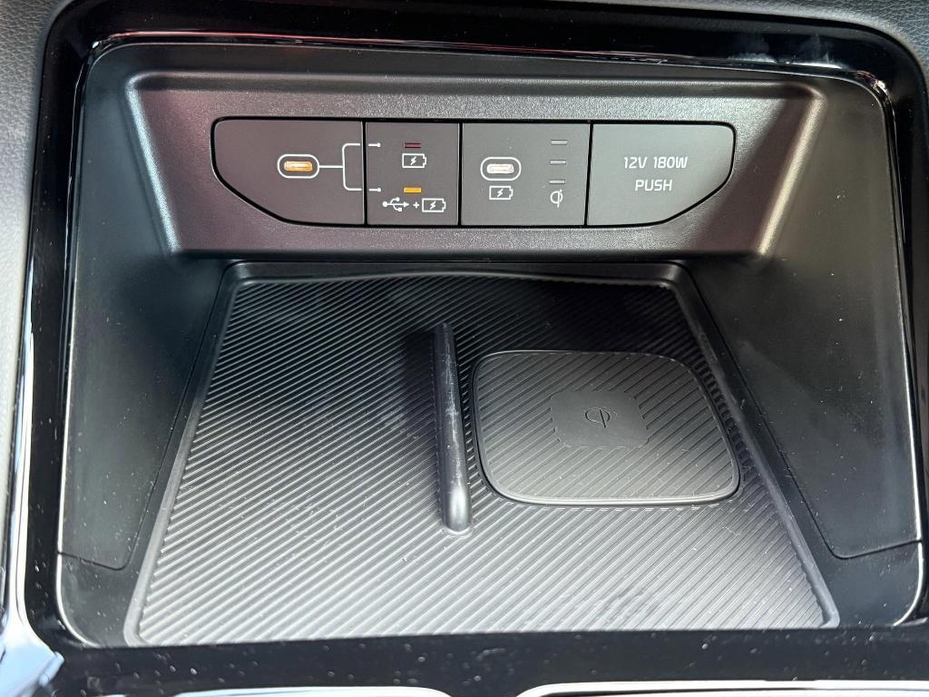 new 2025 Kia K5 car, priced at $30,253