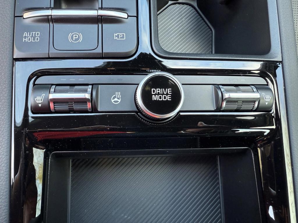 new 2025 Kia K5 car, priced at $30,253