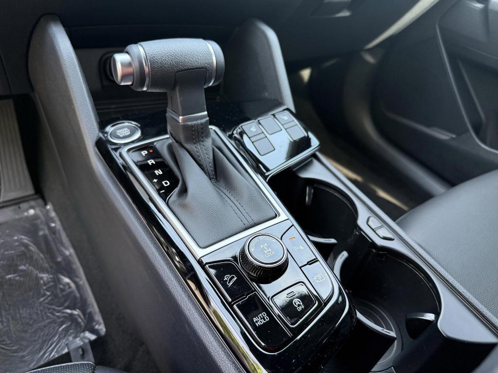 new 2025 Kia Sportage car, priced at $34,409