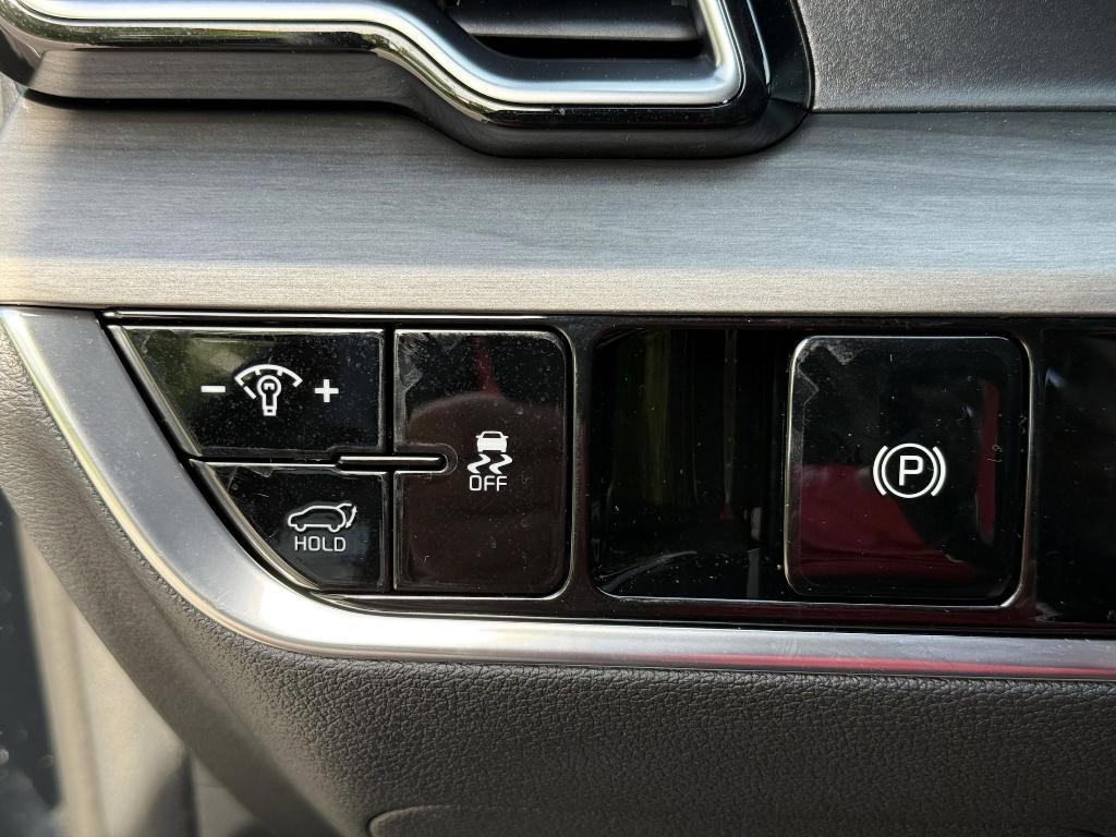 new 2025 Kia Sportage car, priced at $34,409