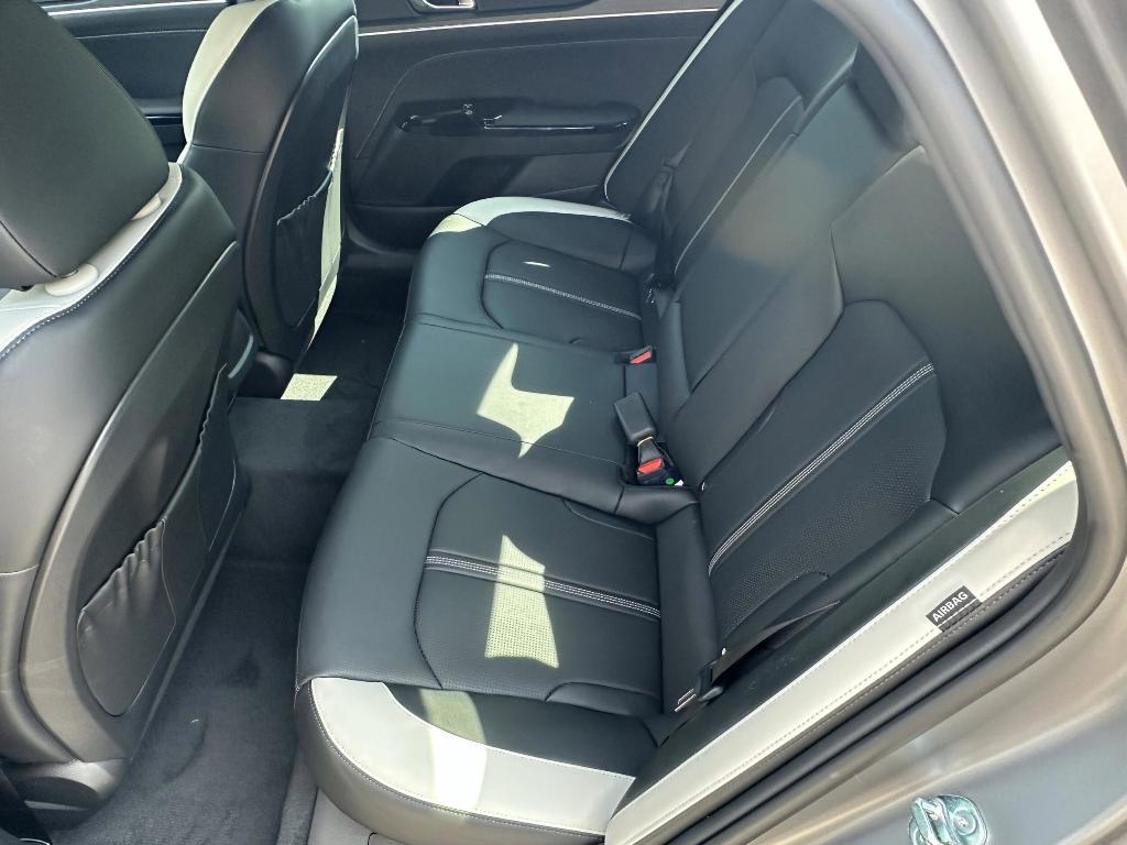 new 2025 Kia K5 car, priced at $28,000