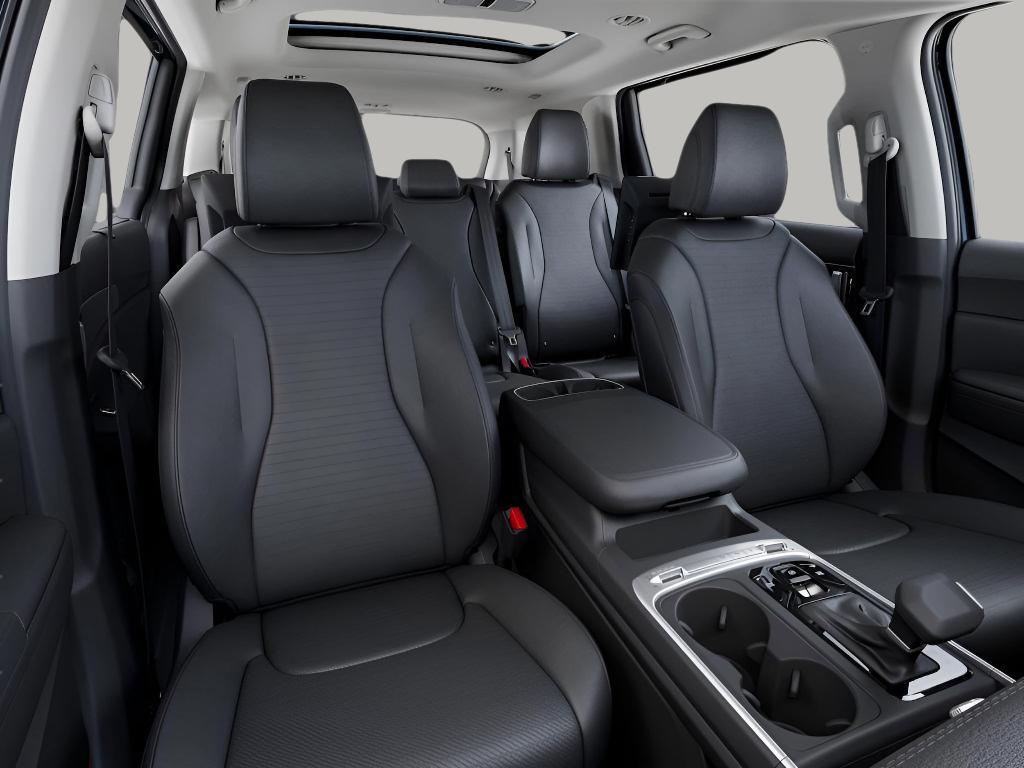 new 2025 Kia Carnival car, priced at $52,564