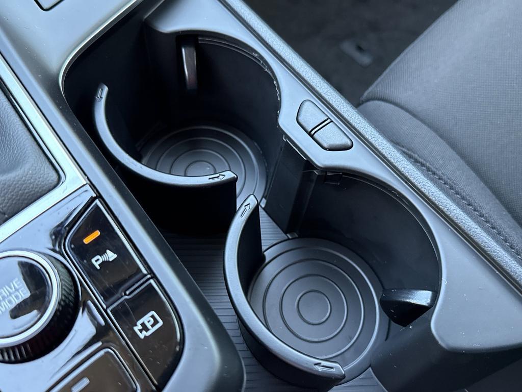 new 2025 Kia Sportage car, priced at $27,512
