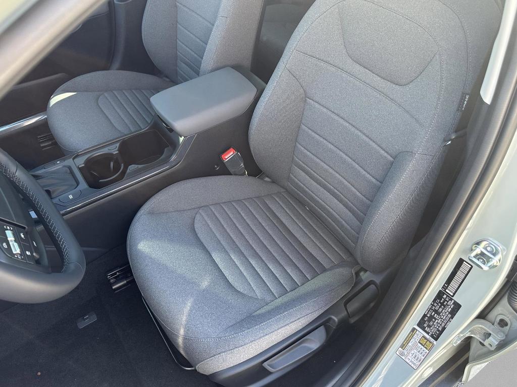 new 2025 Kia K4 car, priced at $24,092