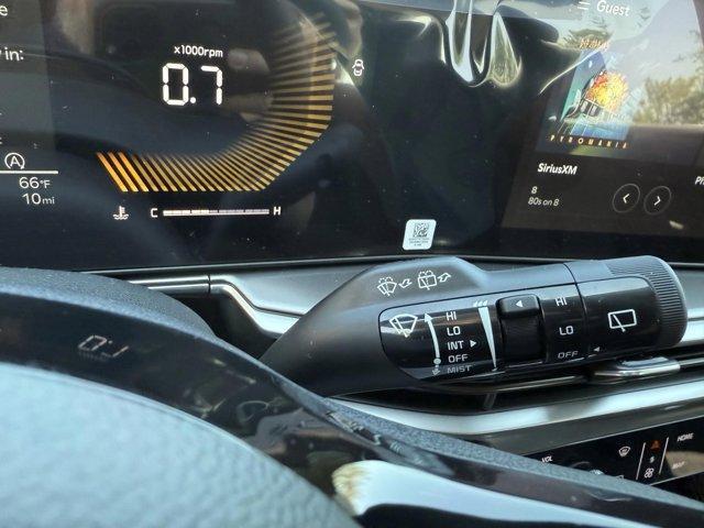 new 2025 Kia Sorento car, priced at $32,243