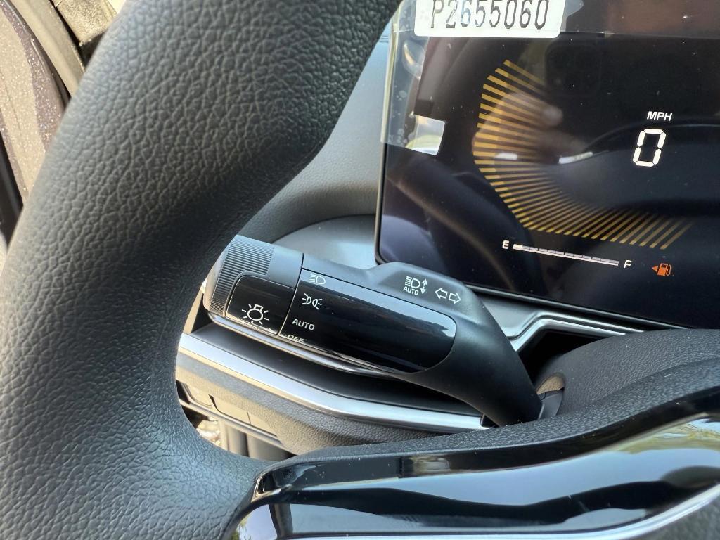 new 2025 Kia Sorento car, priced at $32,243