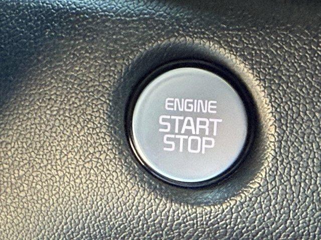 new 2025 Kia Sorento car, priced at $32,243