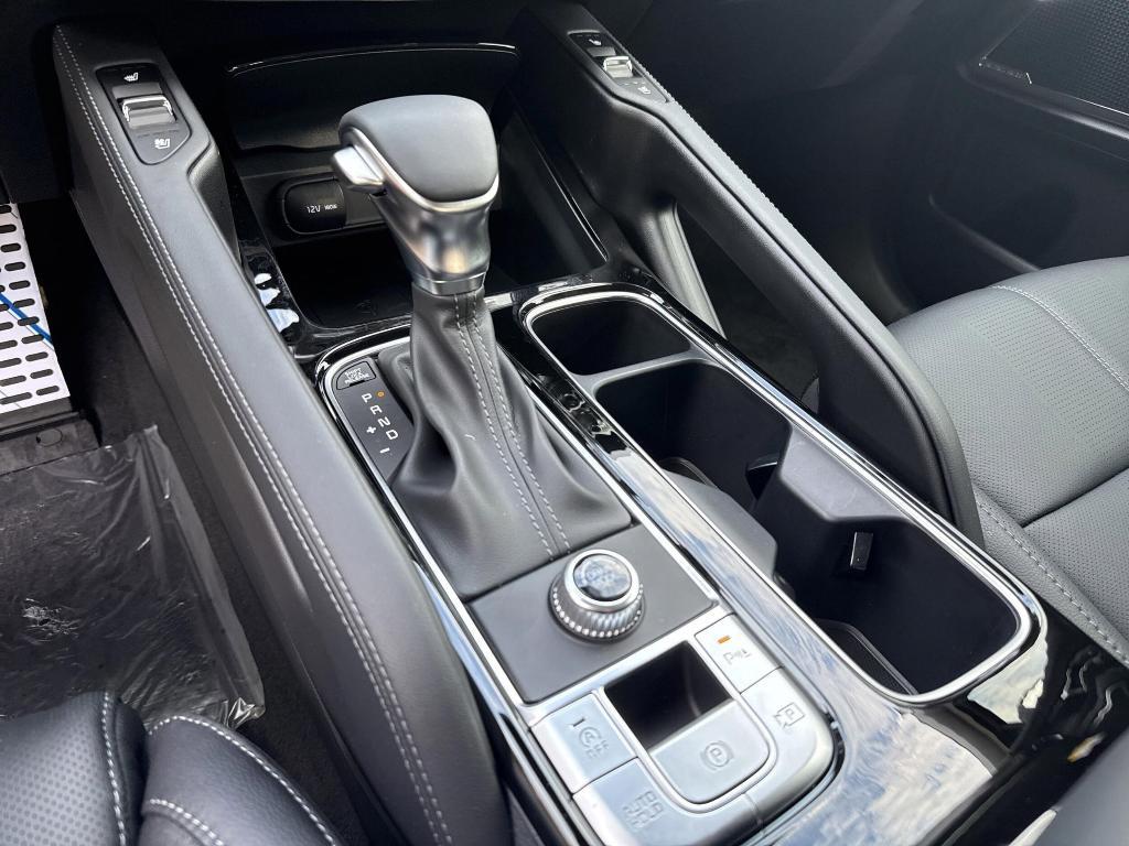 new 2025 Kia Telluride car, priced at $46,184