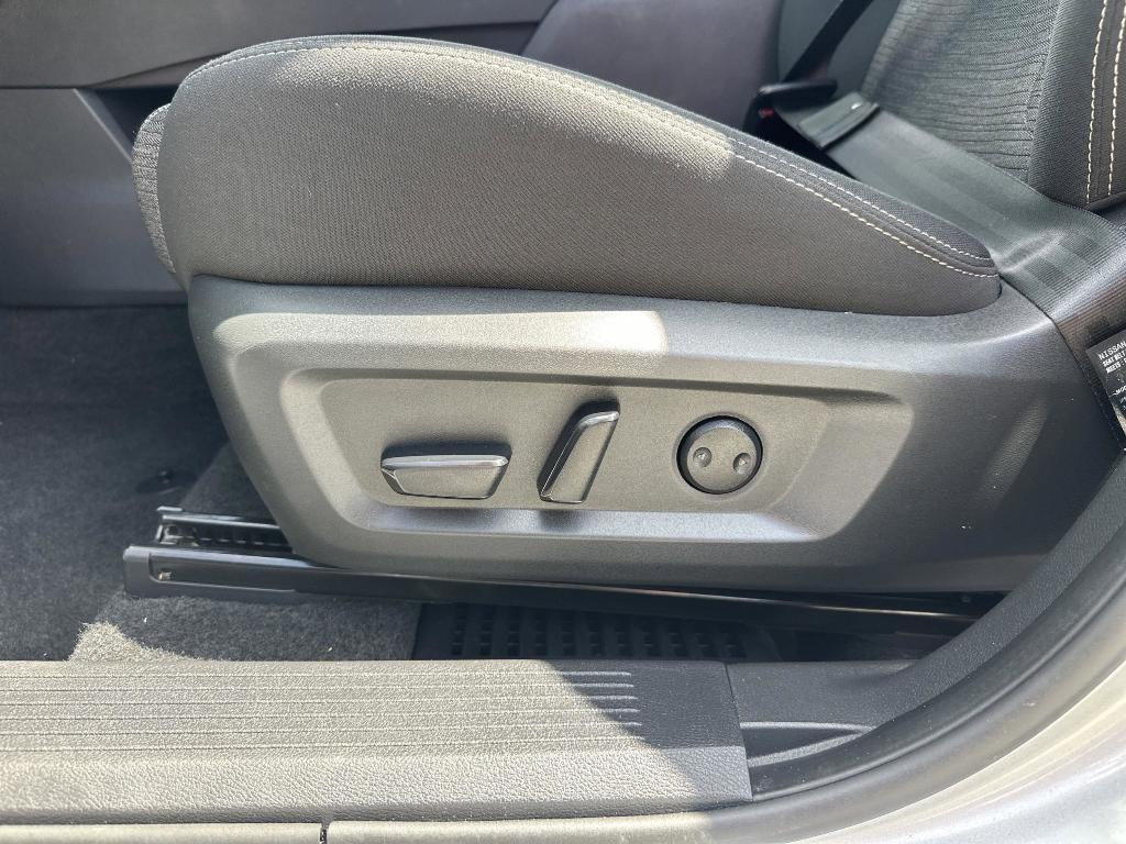 used 2023 Nissan Rogue car, priced at $25,274