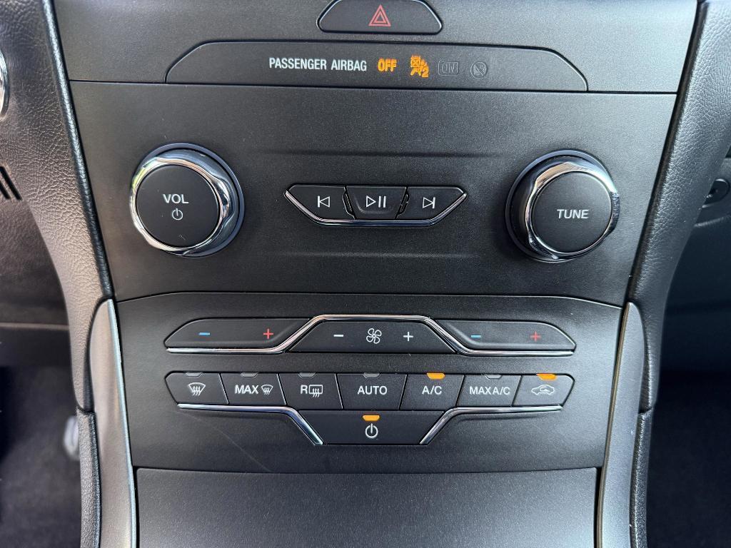 used 2020 Ford Edge car, priced at $17,153