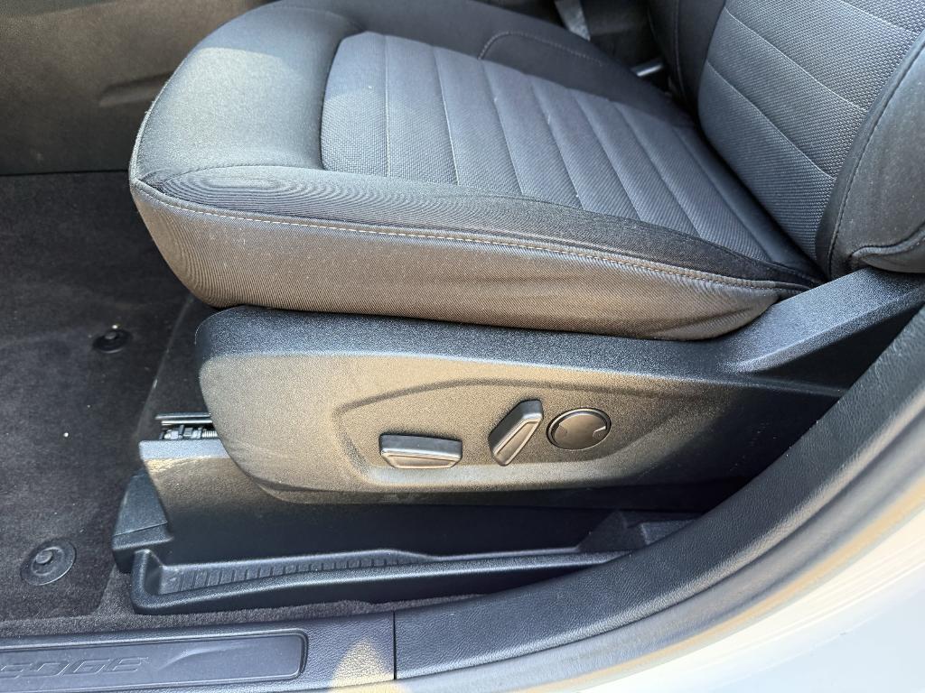 used 2020 Ford Edge car, priced at $17,153