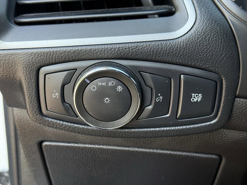 used 2020 Ford Edge car, priced at $17,153