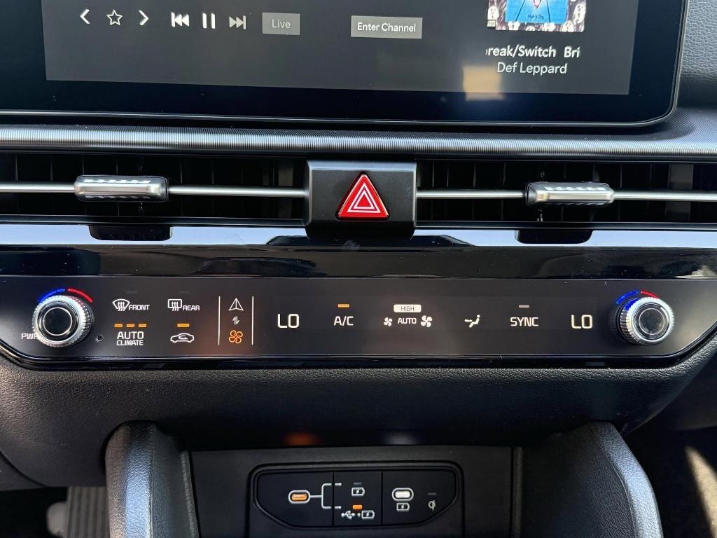 new 2026 Kia Sportage car, priced at $32,993