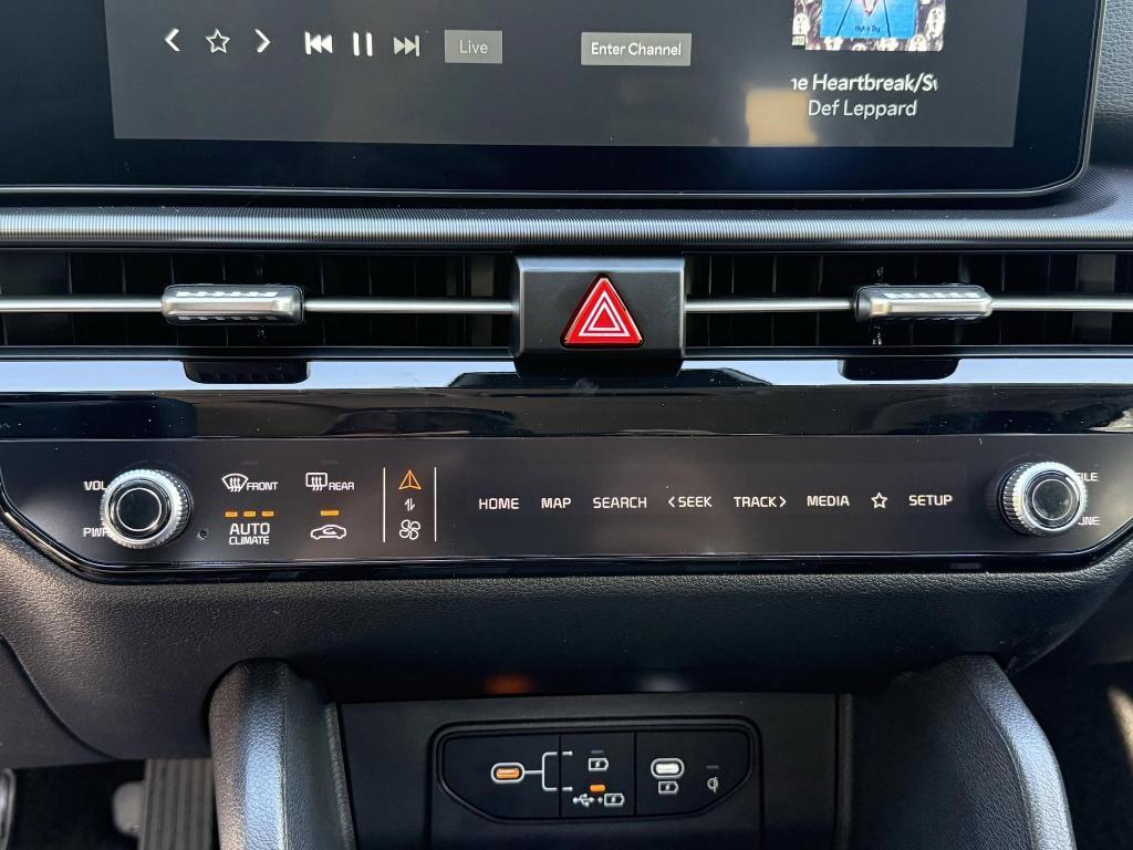 new 2026 Kia Sportage car, priced at $32,993