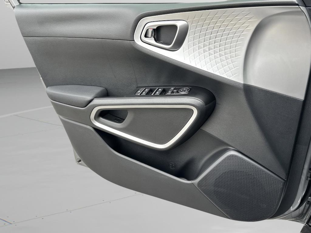 new 2025 Kia Soul car, priced at $21,494
