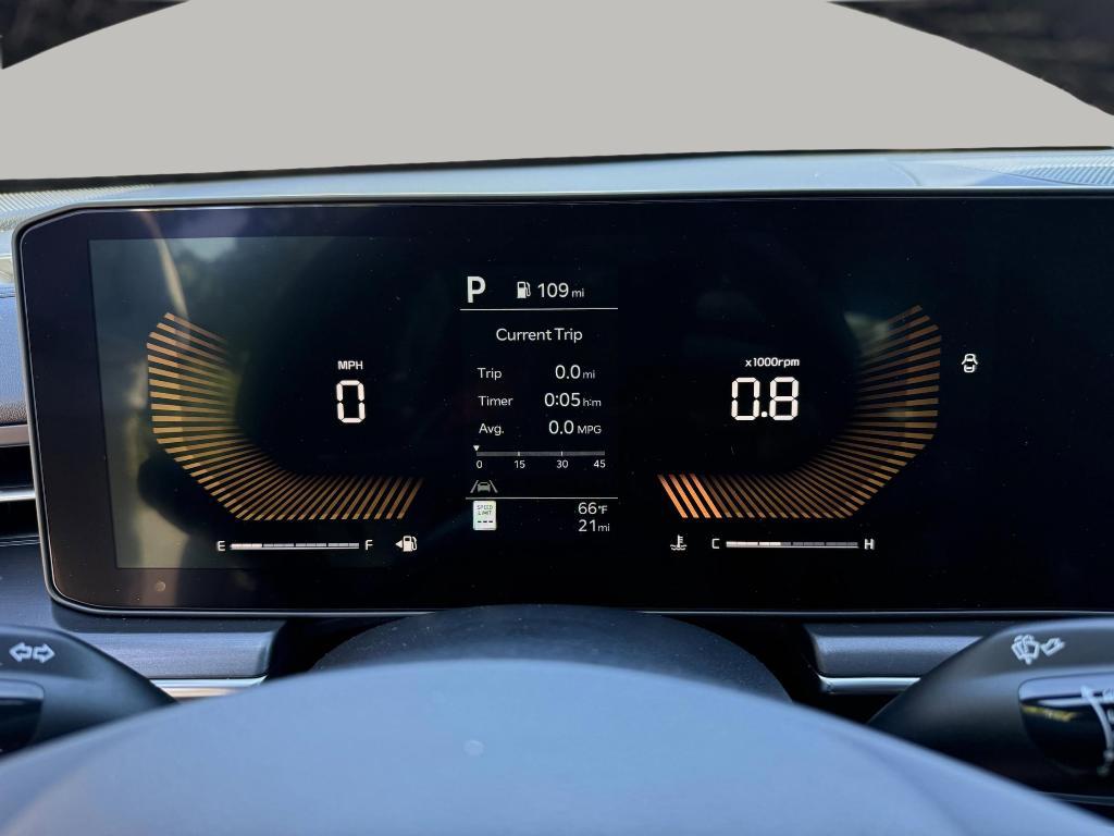 new 2025 Kia K5 car, priced at $30,253