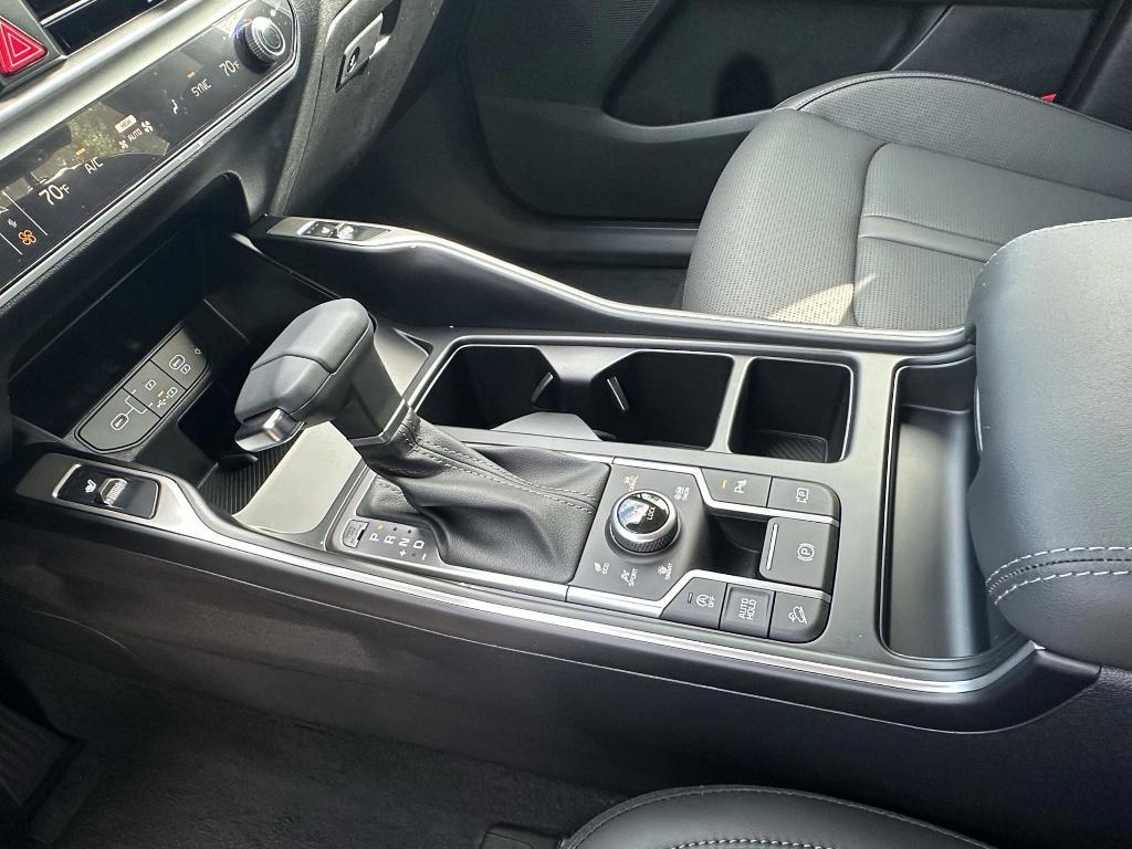 new 2025 Kia Sorento car, priced at $34,500
