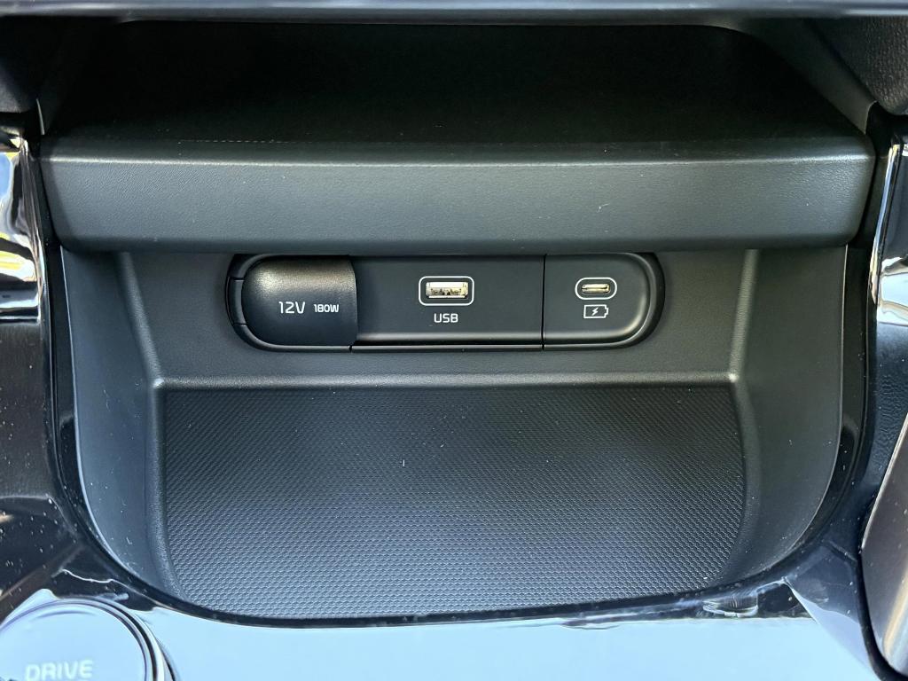 new 2025 Kia Seltos car, priced at $26,429