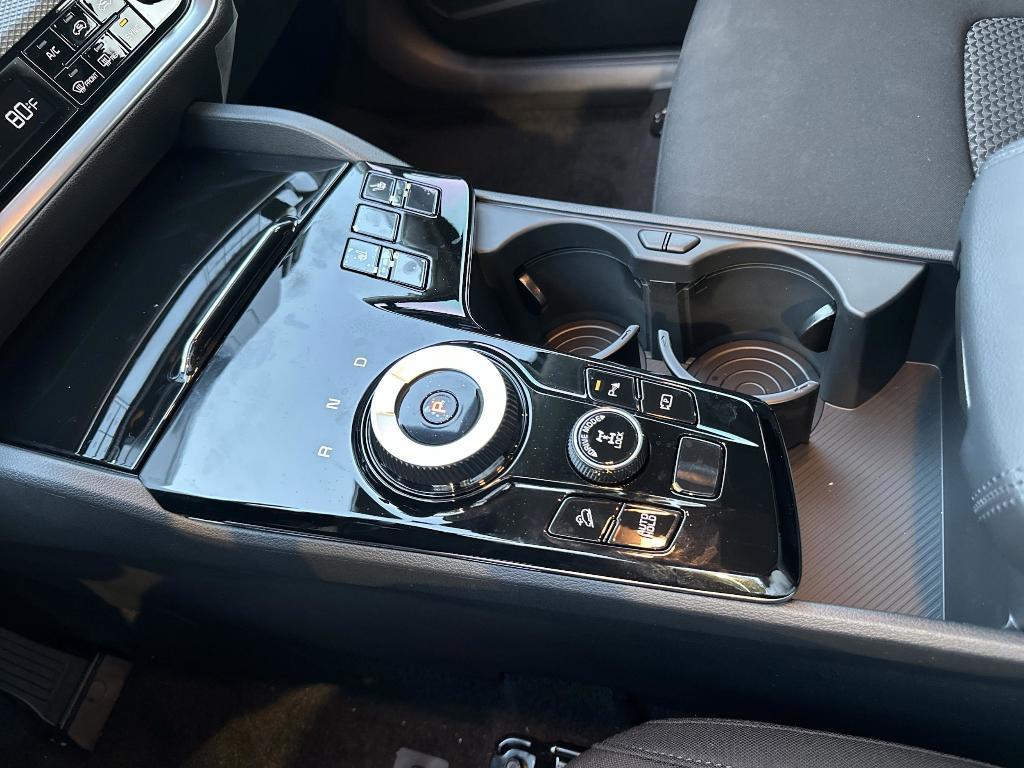 new 2025 Kia Sportage Hybrid car, priced at $30,500