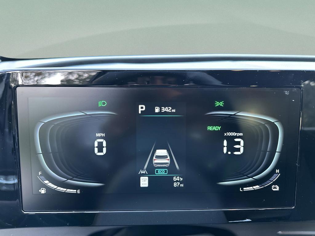 new 2025 Kia Sportage Hybrid car, priced at $30,500