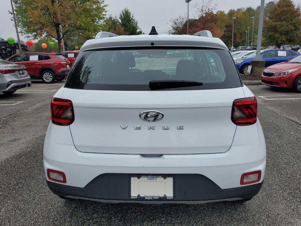 used 2022 Hyundai Venue car, priced at $17,499