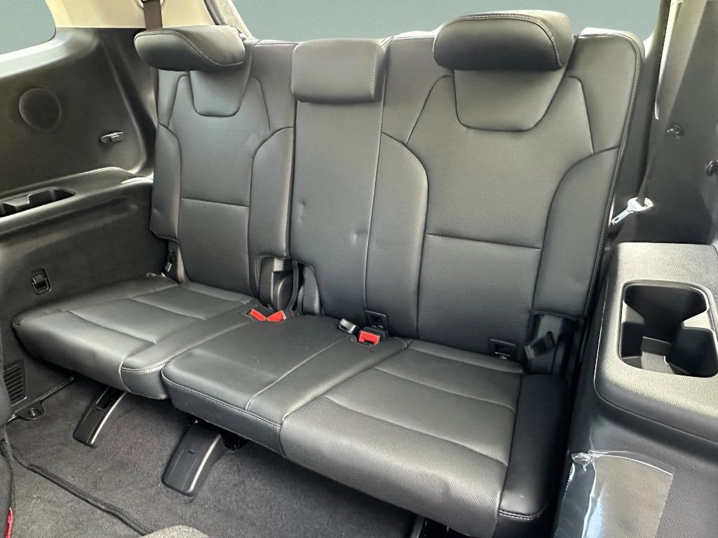 new 2025 Kia Telluride car, priced at $45,000