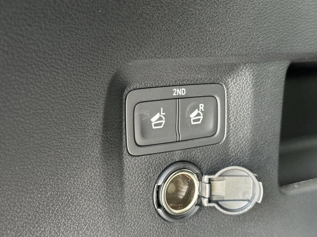 new 2025 Kia Telluride car, priced at $45,000