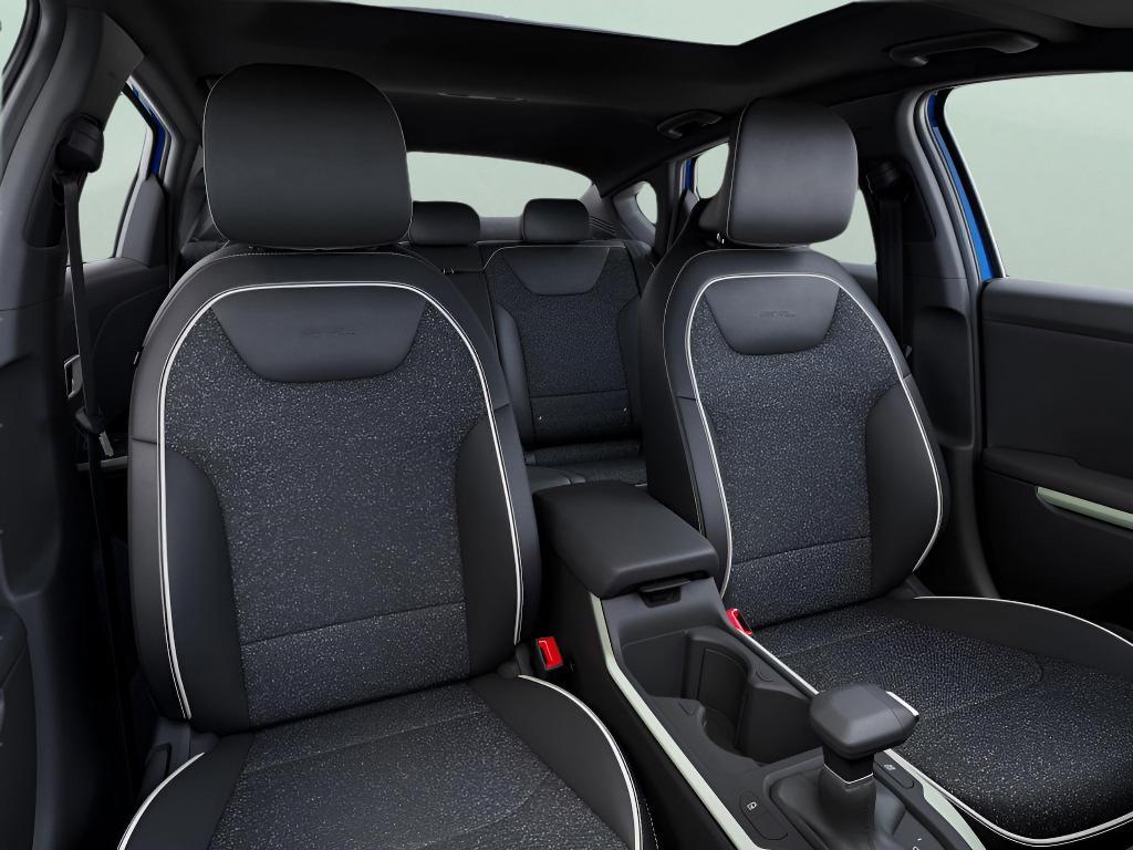new 2025 Kia K4 car, priced at $27,446