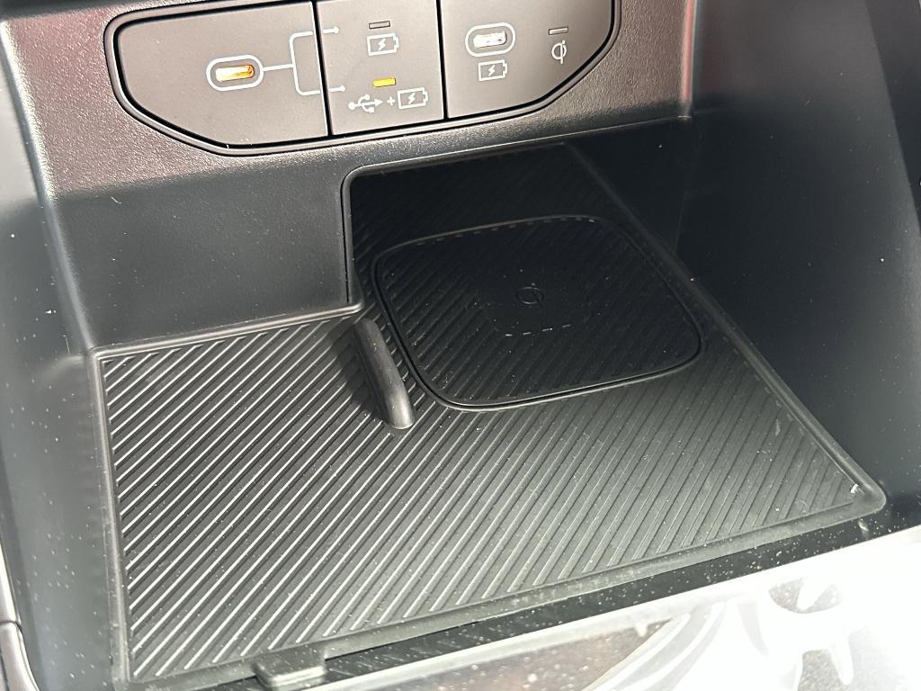new 2025 Kia Sorento car, priced at $41,591