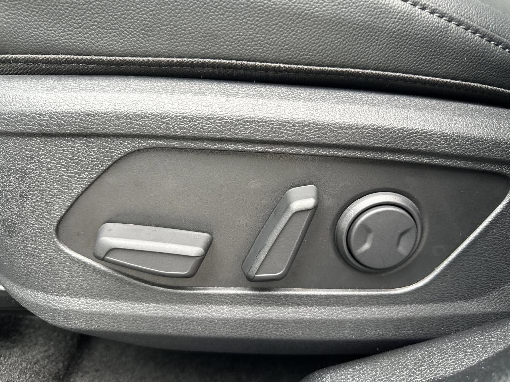 new 2026 Kia Sportage car, priced at $32,215